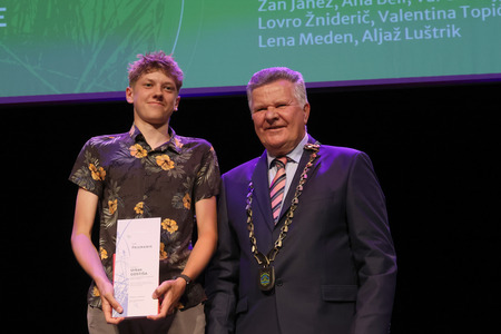 ZLATE PETICE 54 FOTO LJUBO VUKELIČ